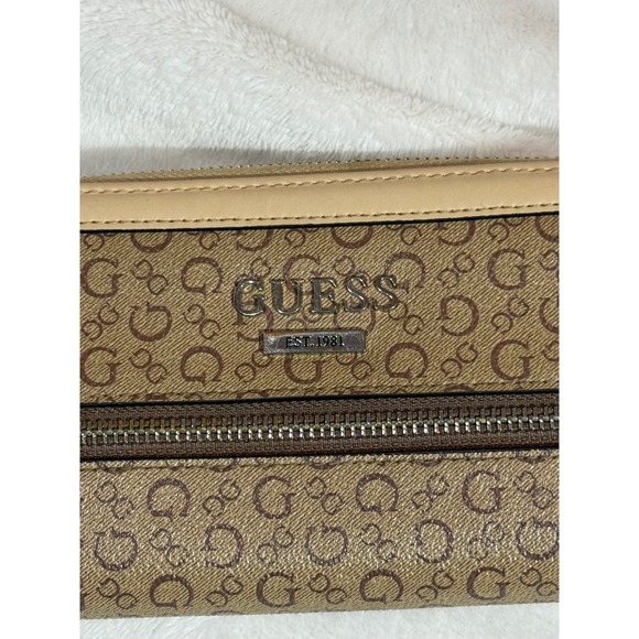 GUESS Womens Brown Monogram Logo Zip Around Wallet Tan Trim - Picture 3 of 9